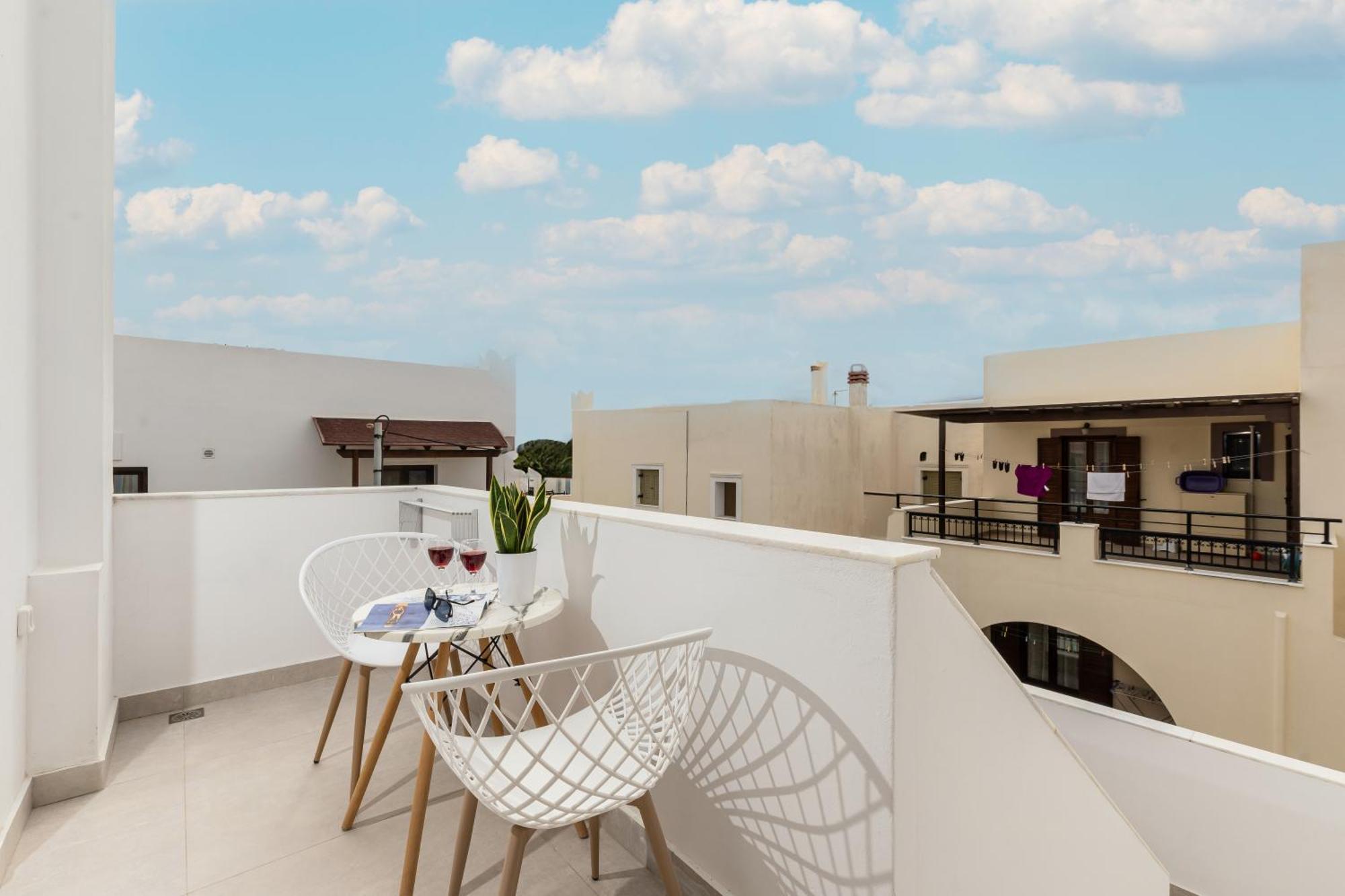Golden Bird'S Aparthotel Naxos City Eksteriør bilde