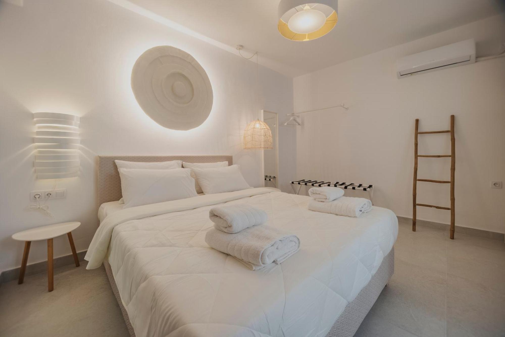 Golden Bird'S Aparthotel Naxos City Eksteriør bilde