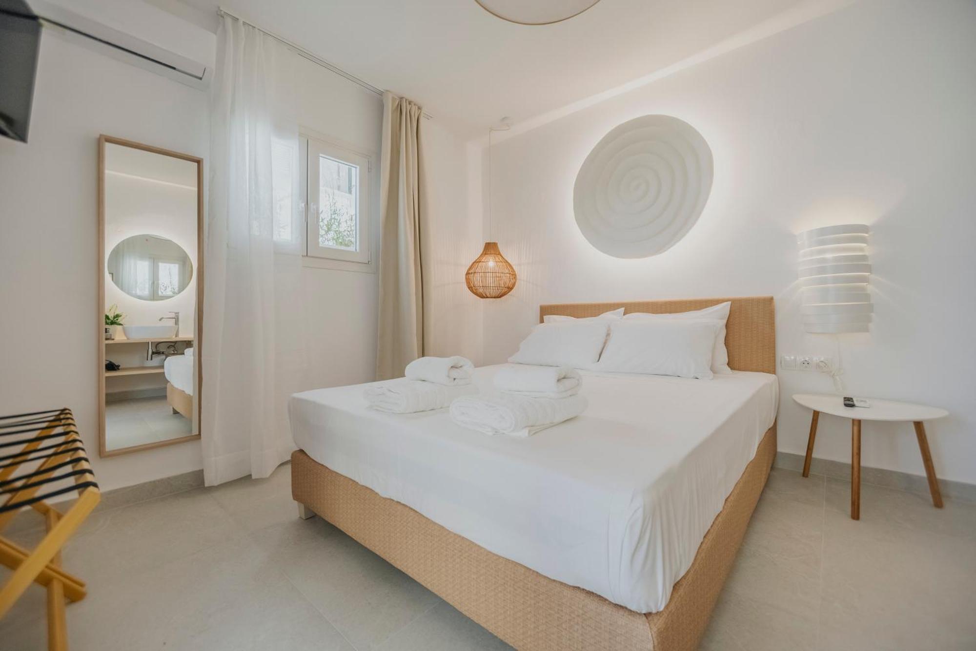 Golden Bird'S Aparthotel Naxos City Eksteriør bilde